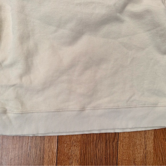 Zara Cream Colored Sweatshirt with Black Embroidered Line Abstract Art - Picture 7 of 8